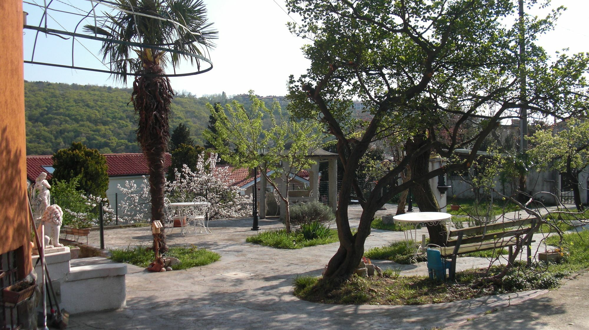 Agriturismo Allo Scoglio - Azienda Agricola Trieste Exterior photo